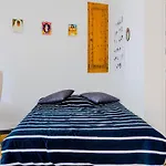 Bright And Spacious Apt In Les Buttes Chaumont